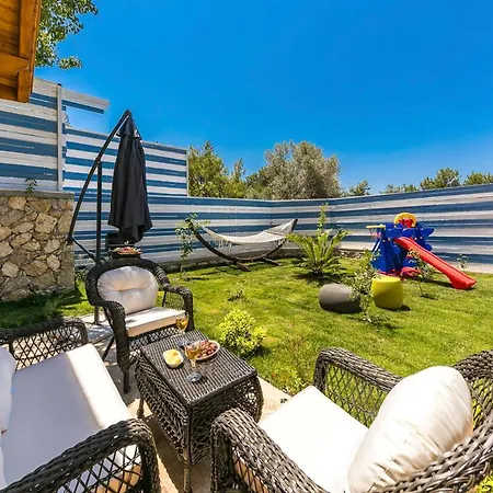 Villa Iskenderun Sleeps 4 With Pool Air Con And Wifi Islamlar (Mediterranean)