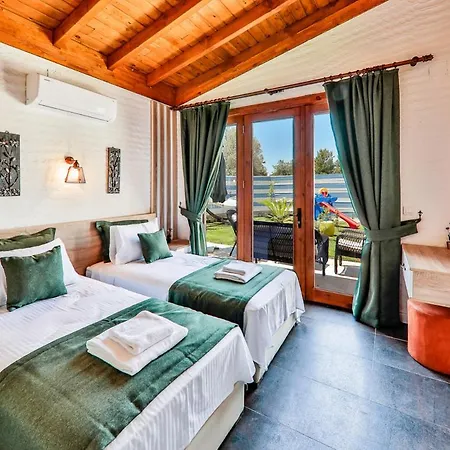 Iskenderun Sleeps 4 With Pool Air Con And Wifi Villa Islamlar (Mediterranean)