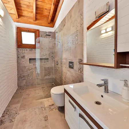 Iskenderun Sleeps 4 With Pool Air Con And Wifi * Islamlar (Mediterranean)